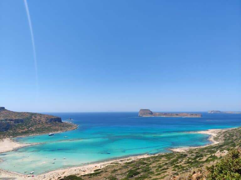 7 Best Beaches in Chania (Crete) That You Need to Visit